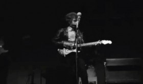 bob-dylan-newport-1965