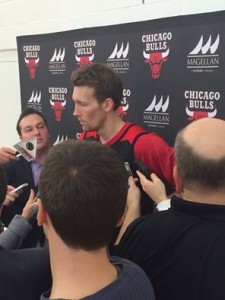 Mike Dunleavy meets with the media 